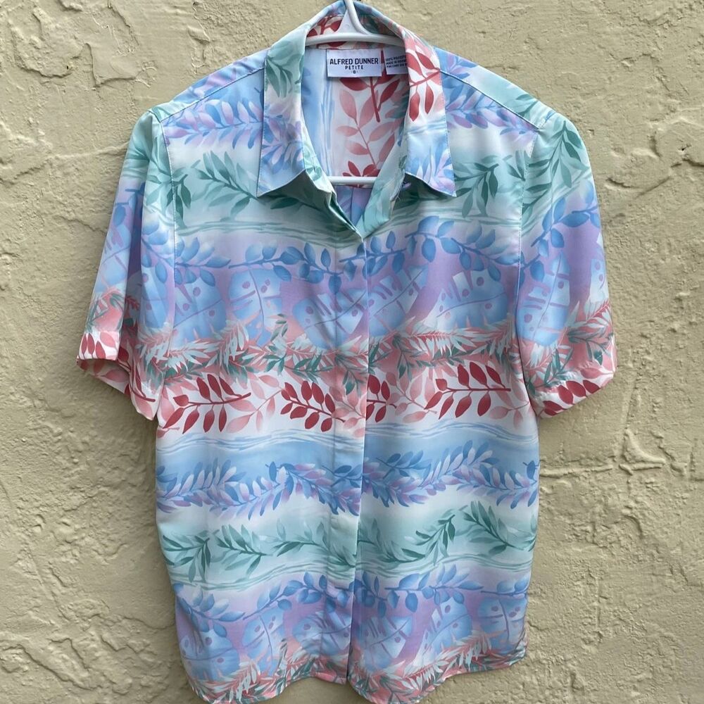 Alfred Dunner Petite Short Sleeve Tropical Leaf Print Button Up Shirt sz P M